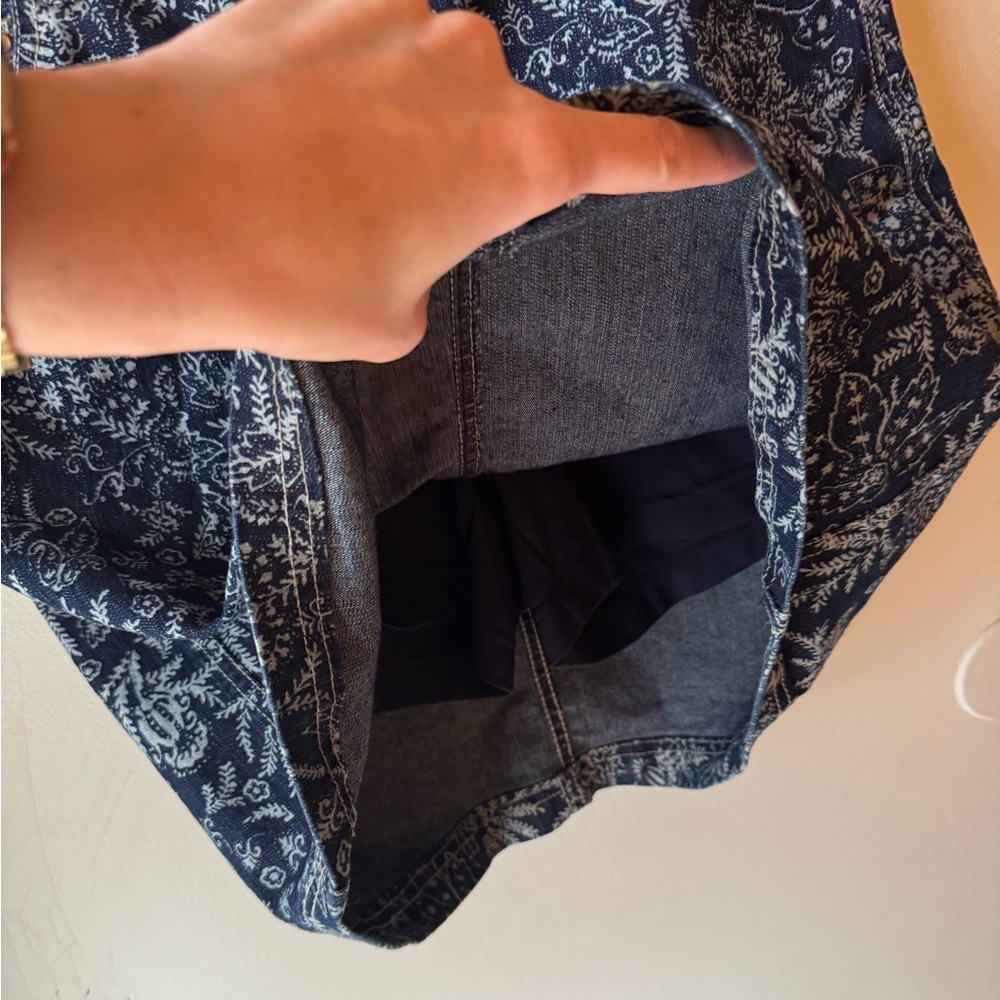 Christopher & Banks Navy Floral Mini Skort - Picture 3 of 4